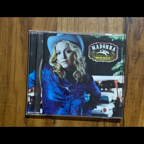 MADONNA CD “MUSIC” - Picture 3 of 16